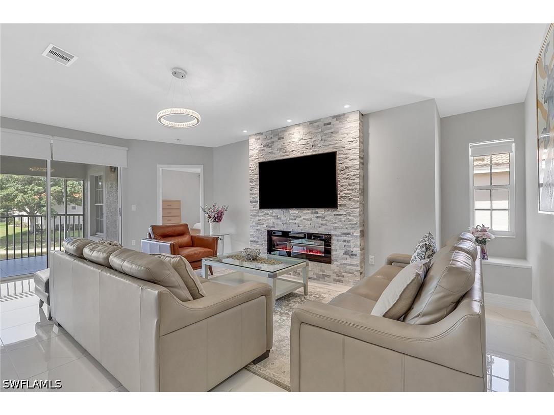 7648 Oleander Gate Drive #H202 Naples FL 34109 226019673 image3
