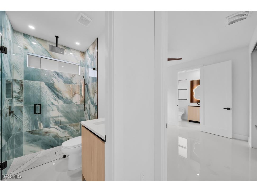 765 Central Street E Lehigh Acres FL 33974 2025021879 image22