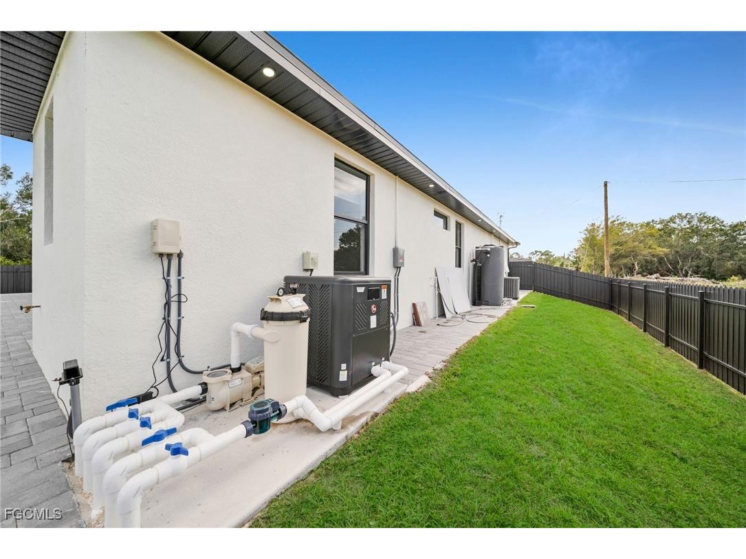 765 Central Street E Lehigh Acres FL 33974 2025021879 image29