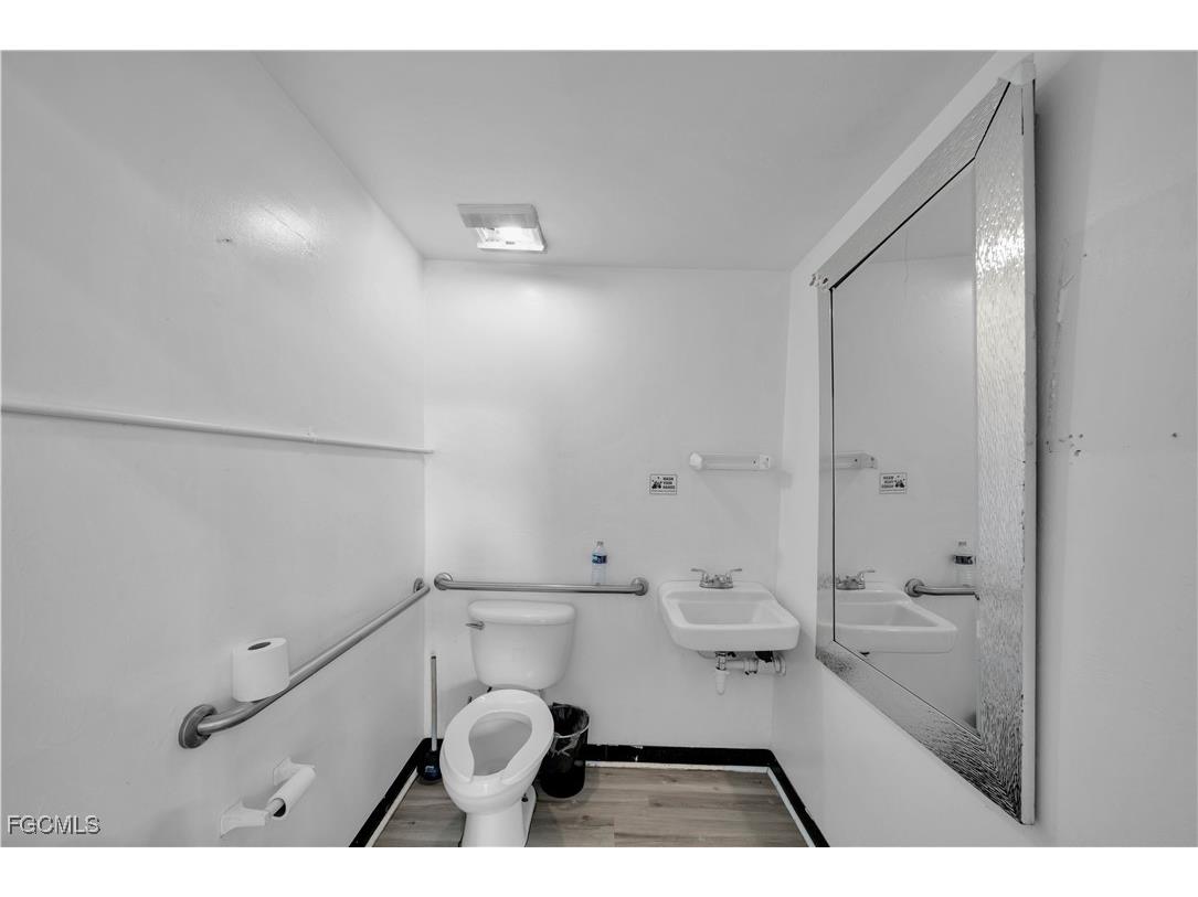 765 NE 19th Place #1 3 & 4 Cape Coral FL 33909 2025008982 image9