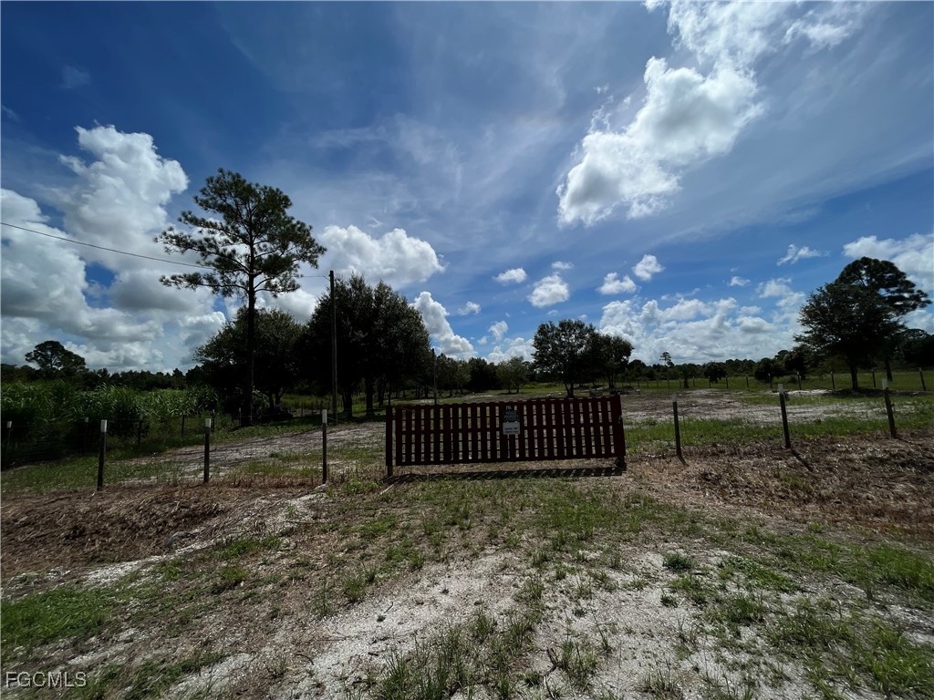 765 S Live Oak Street Clewiston FL 33440 2025009575 image1