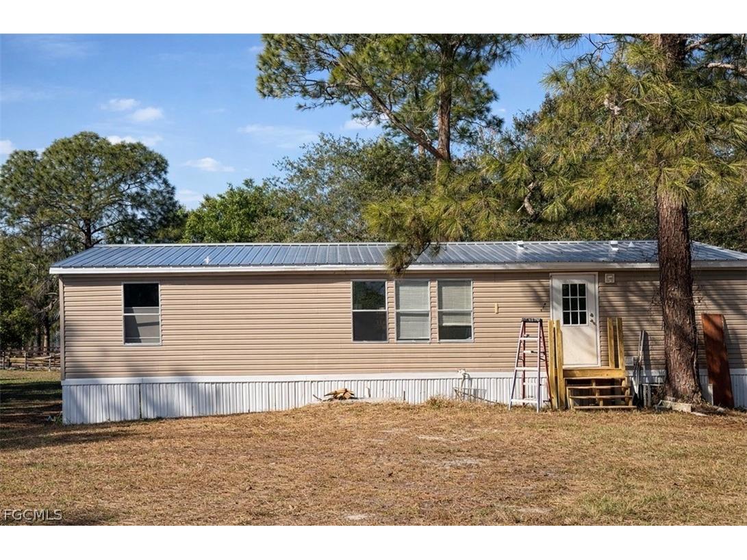 765 S Trebol Street Clewiston FL 33440 2026004315 image2