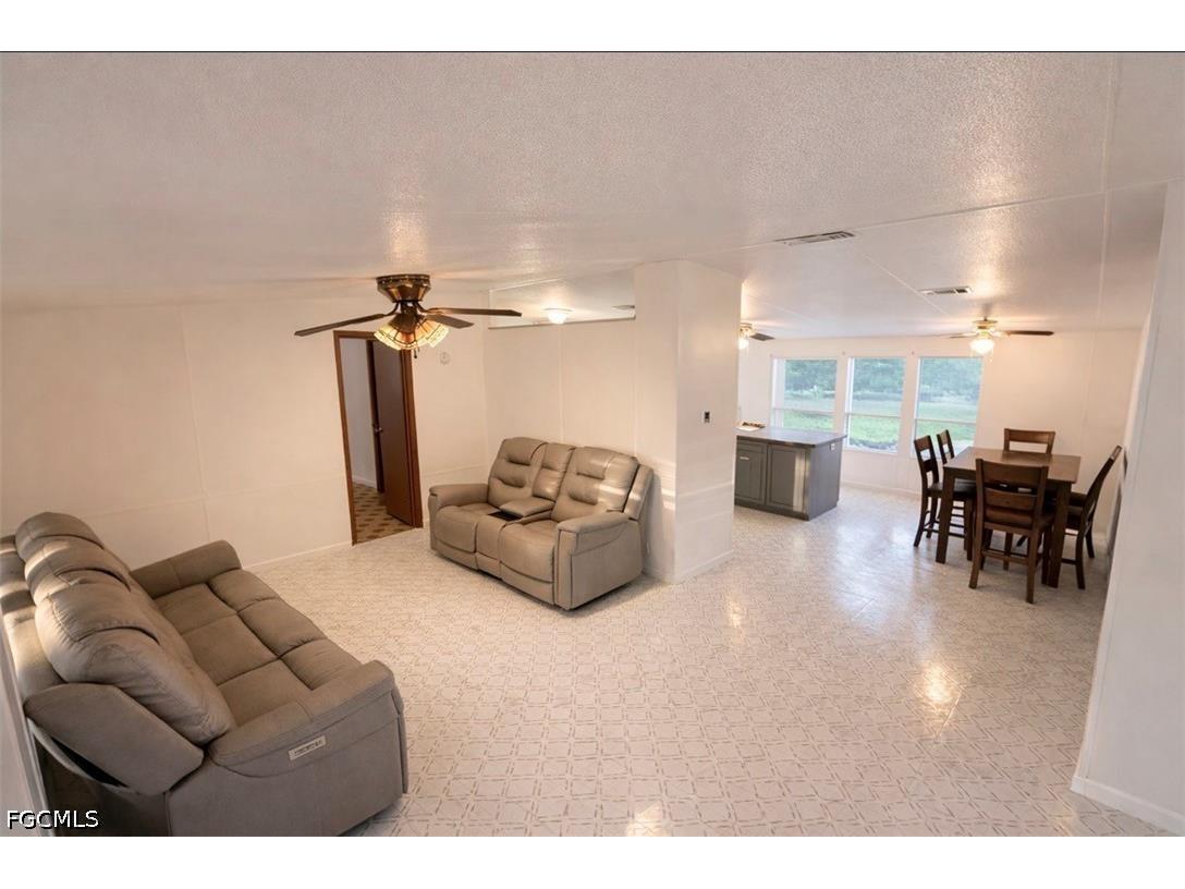 765 S Trebol Street Clewiston FL 33440 2026004315 image4