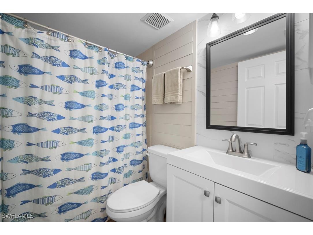 765 Wiggins Lake Drive #103 Naples FL 34110 225082737 image17