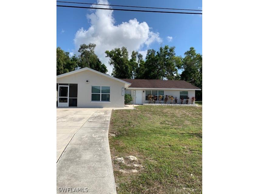 7651 Winged Foot Drive Fort Myers FL 33967 224050575 image1