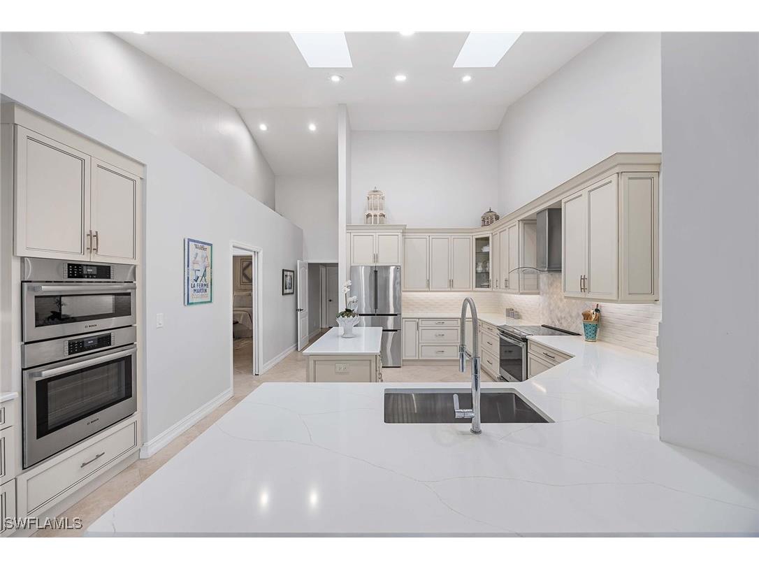 7653 Ponte Verde Way Naples FL 34109 225074239 image19