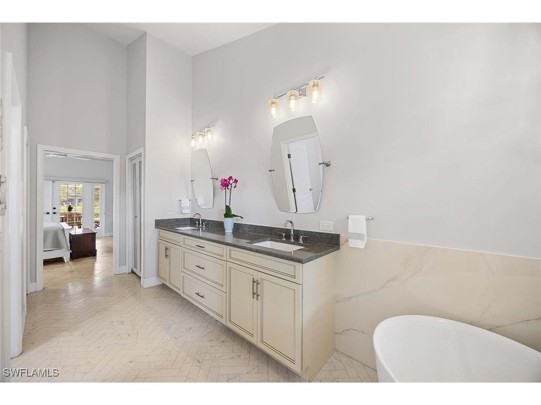 7653 Ponte Verde Way Naples FL 34109 225074239 image25