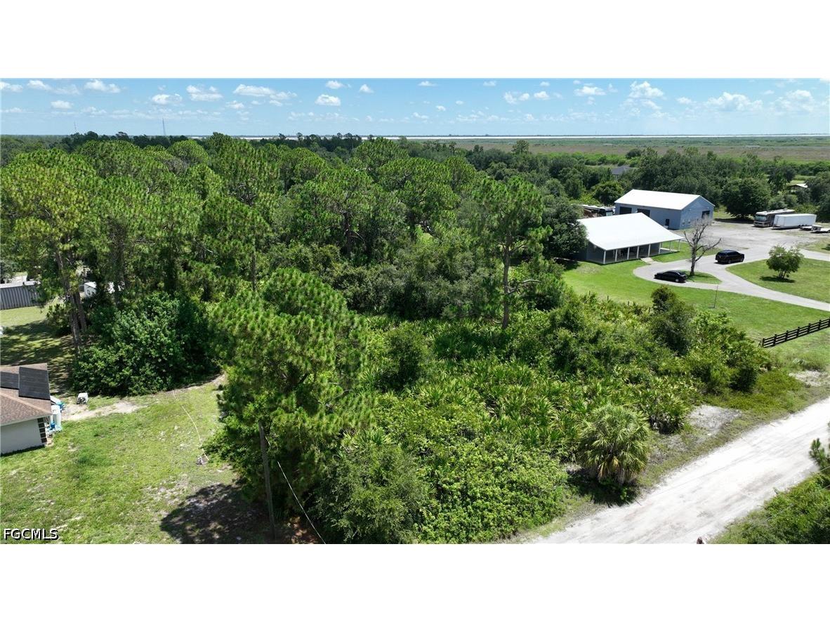 7654 20th Place Labelle FL 33935 2026027746 image12