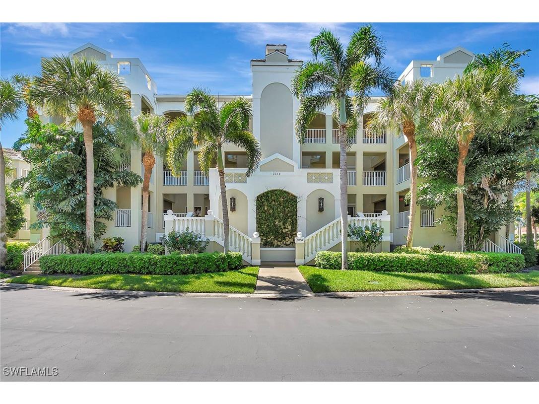 7654 Pebble Creek Circle #303 Naples FL 34108 225073421 image1