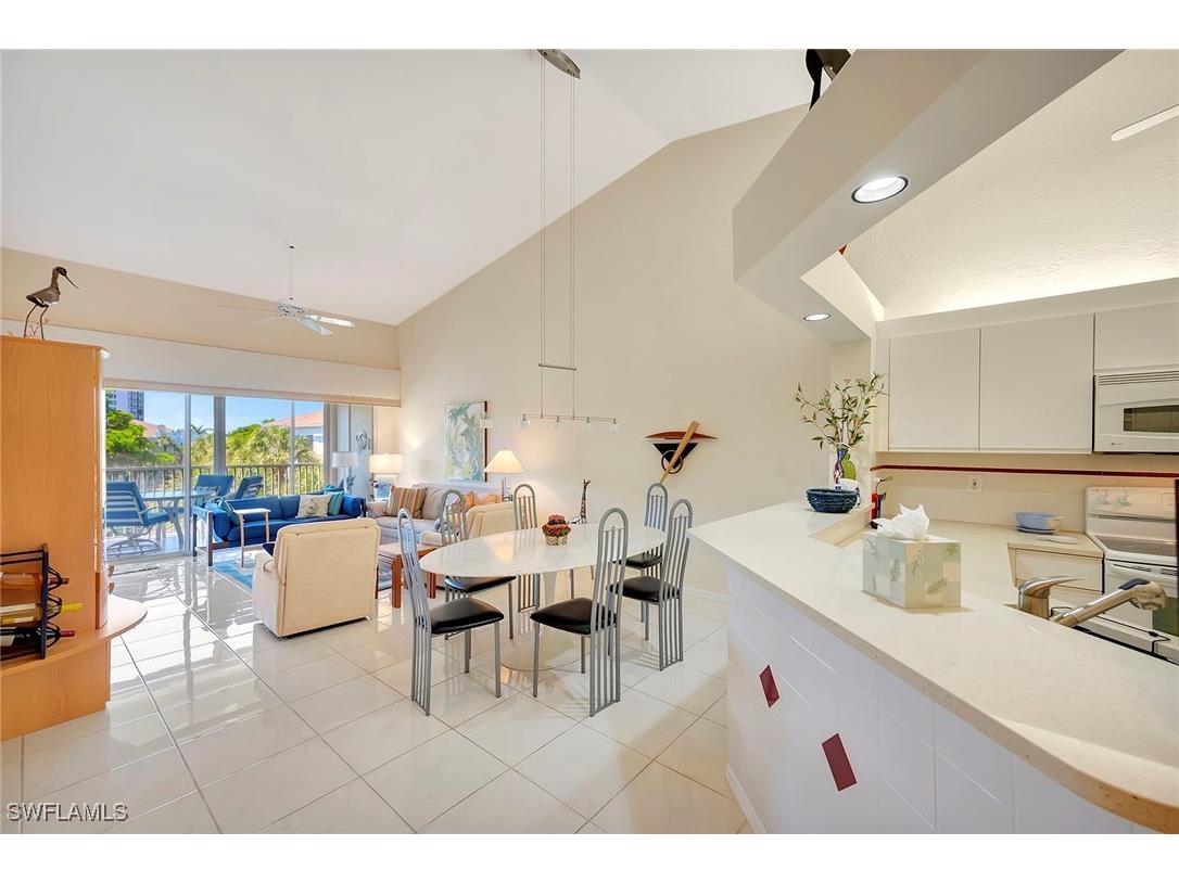 7654 Pebble Creek Circle #303 Naples FL 34108 225073421 image2