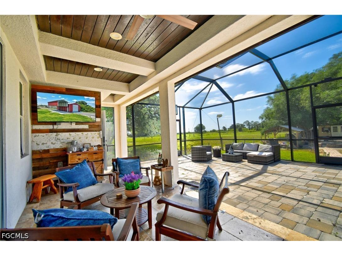 7655 17th Place Labelle FL 33935 2026017529 image26