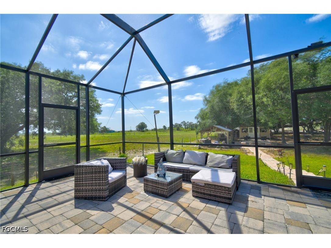 7655 17th Place Labelle FL 33935 2026017529 image28