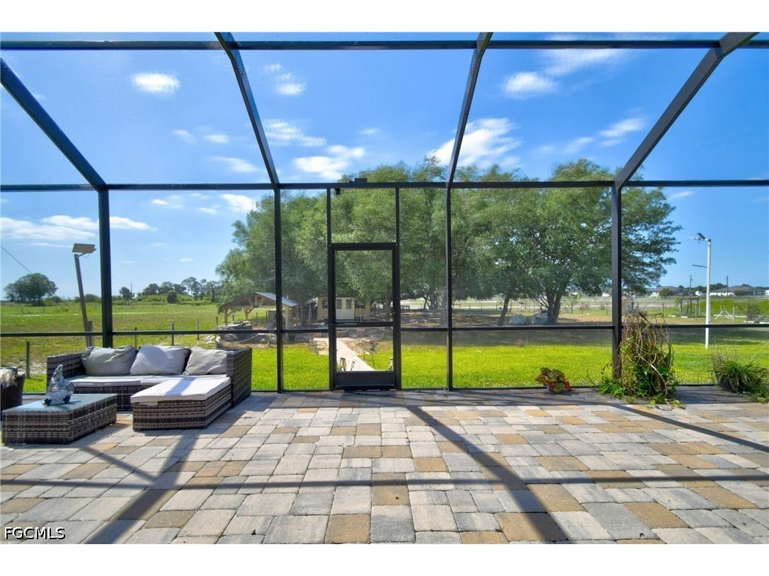 7655 17th Place Labelle FL 33935 2026017529 image30
