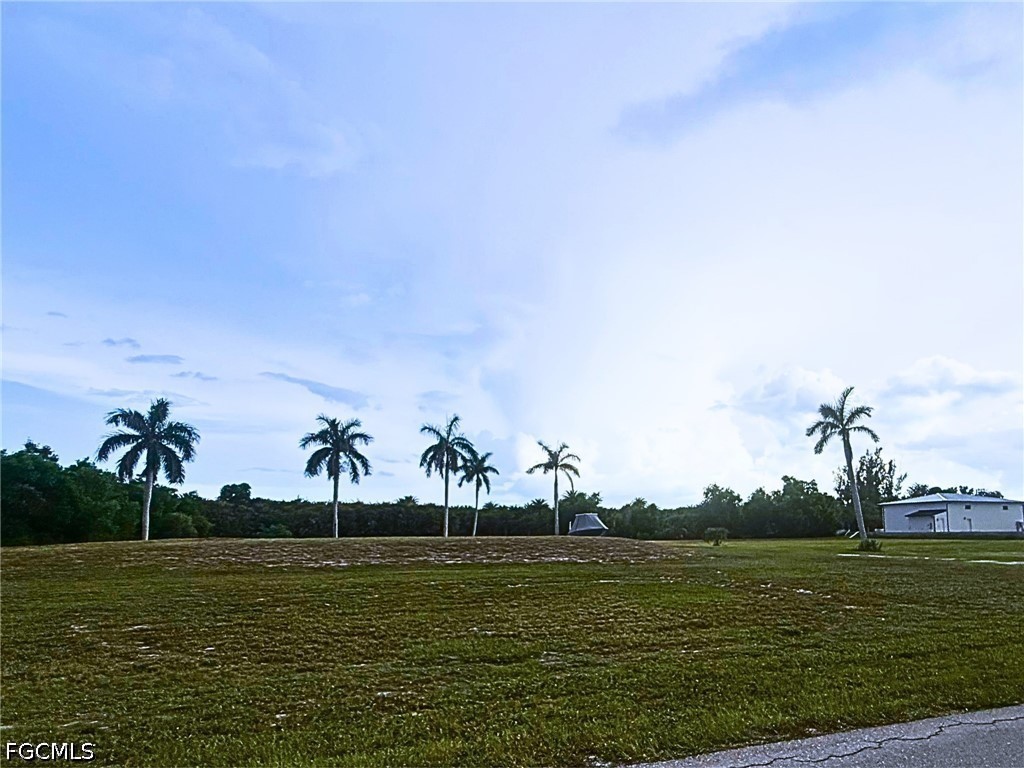 7655 Barrancas Avenue Bokeelia FL 33922 2026028055 image4