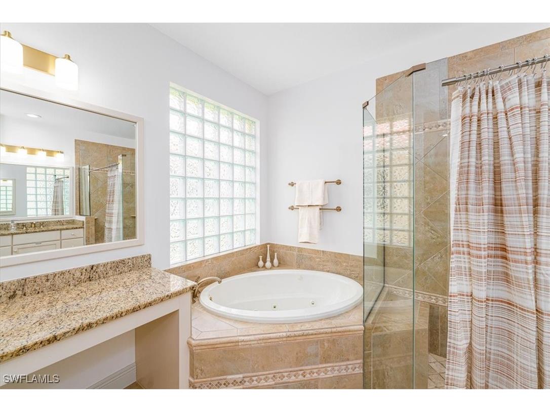 7655 Martino Circle Naples FL 34112 225063926 image14