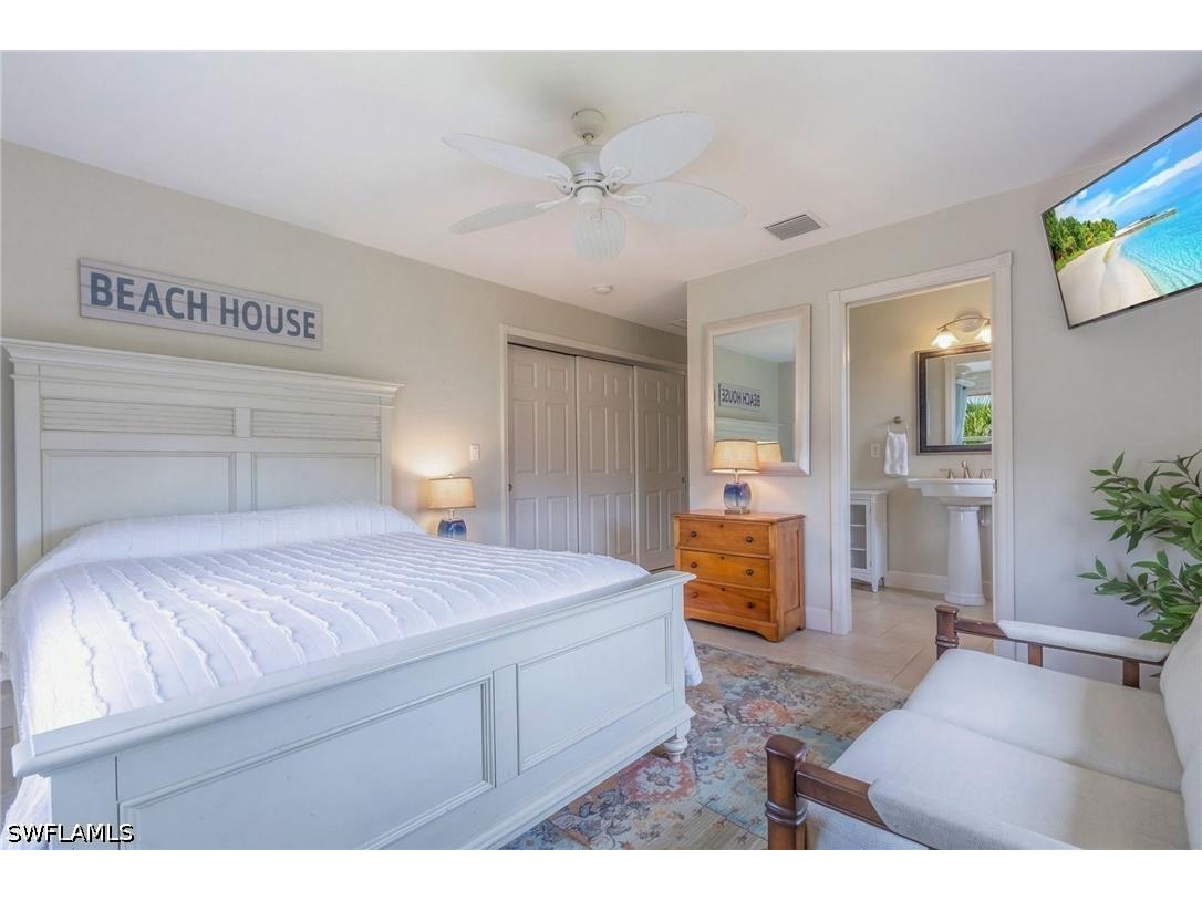 7655 Myrsine Circle Bokeelia FL 33922 226014250 image10
