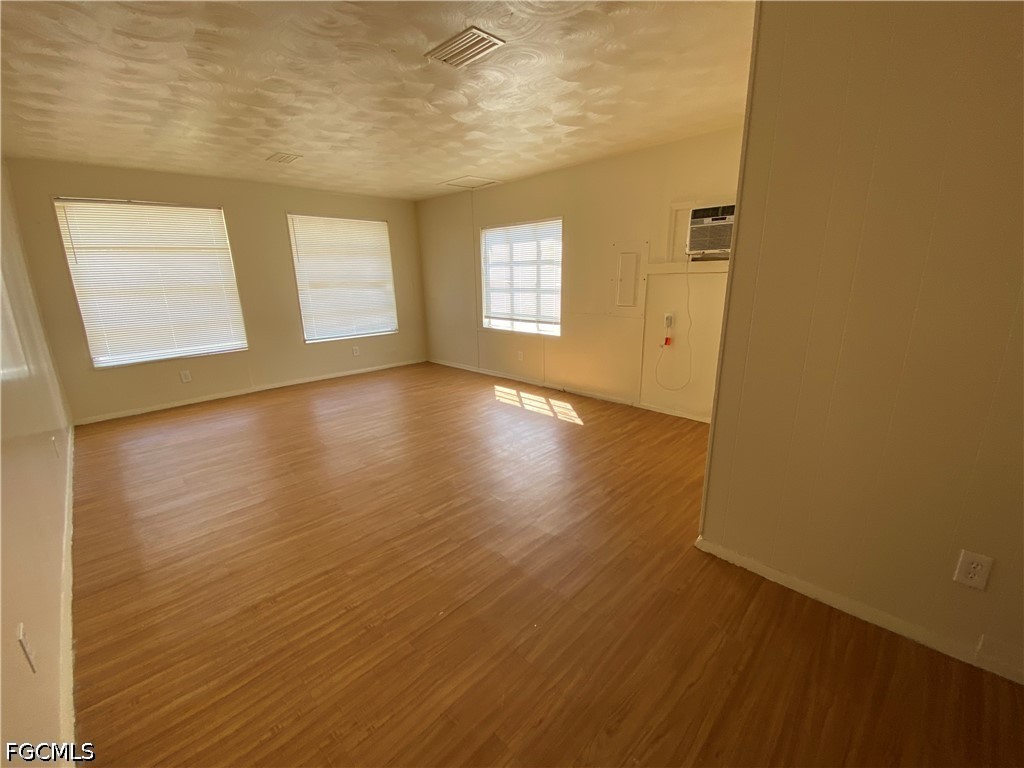 7656 Hart Drive North Fort Myers FL 33917 2026016195 image6