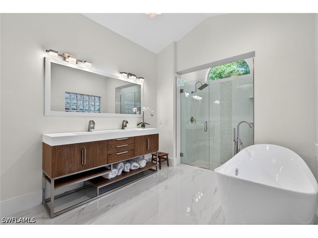 7657 Ponte Verde Way Naples FL 34109 226017683 image22
