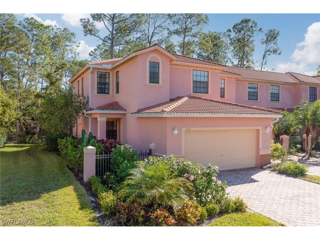 7658 Bristol Circle Naples FL 34120 223085200 image1