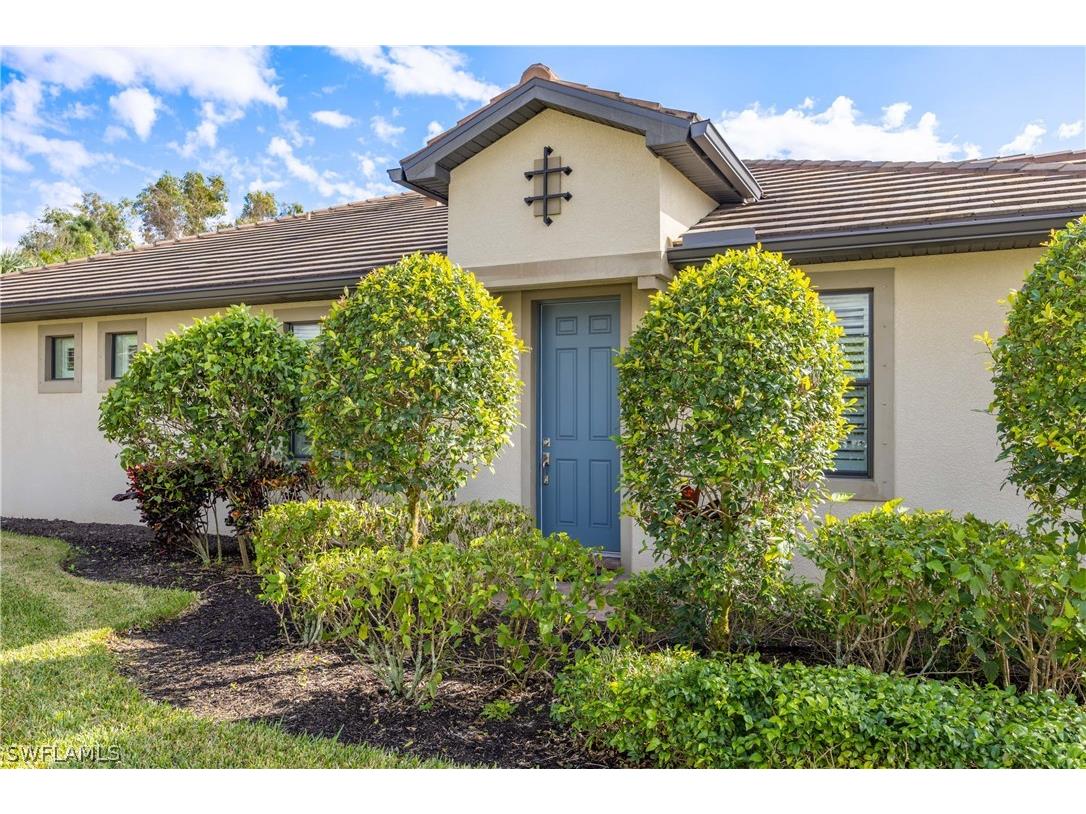 7658 Jacaranda Lane Naples FL 34114 226005810 image1