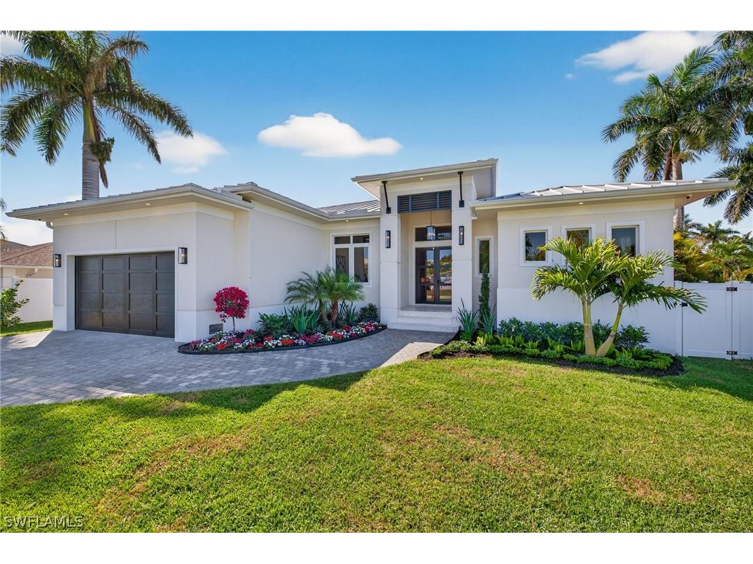 766 95th Avenue N Naples FL 34108 226010628 image2