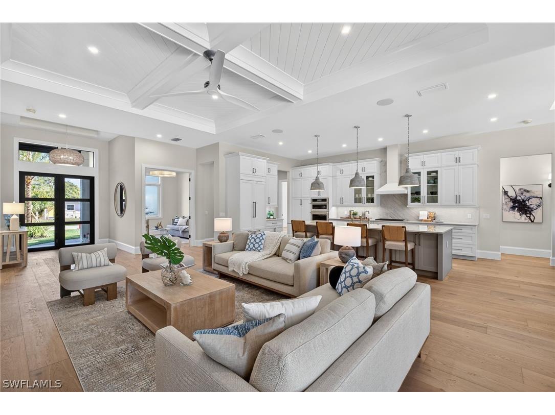 766 95th Avenue N Naples FL 34108 226010628 image4