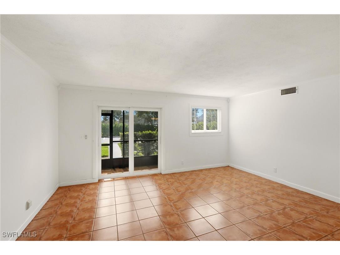 766 Central Ave. #113 Naples FL 34102 226000425 image6