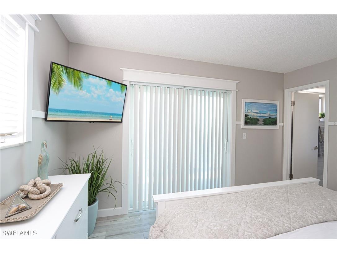 766 Central Avenue #112 Naples FL 34102 225066794 image11