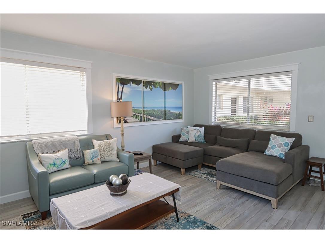 766 Central Avenue #112 Naples FL 34102 225066794 image4