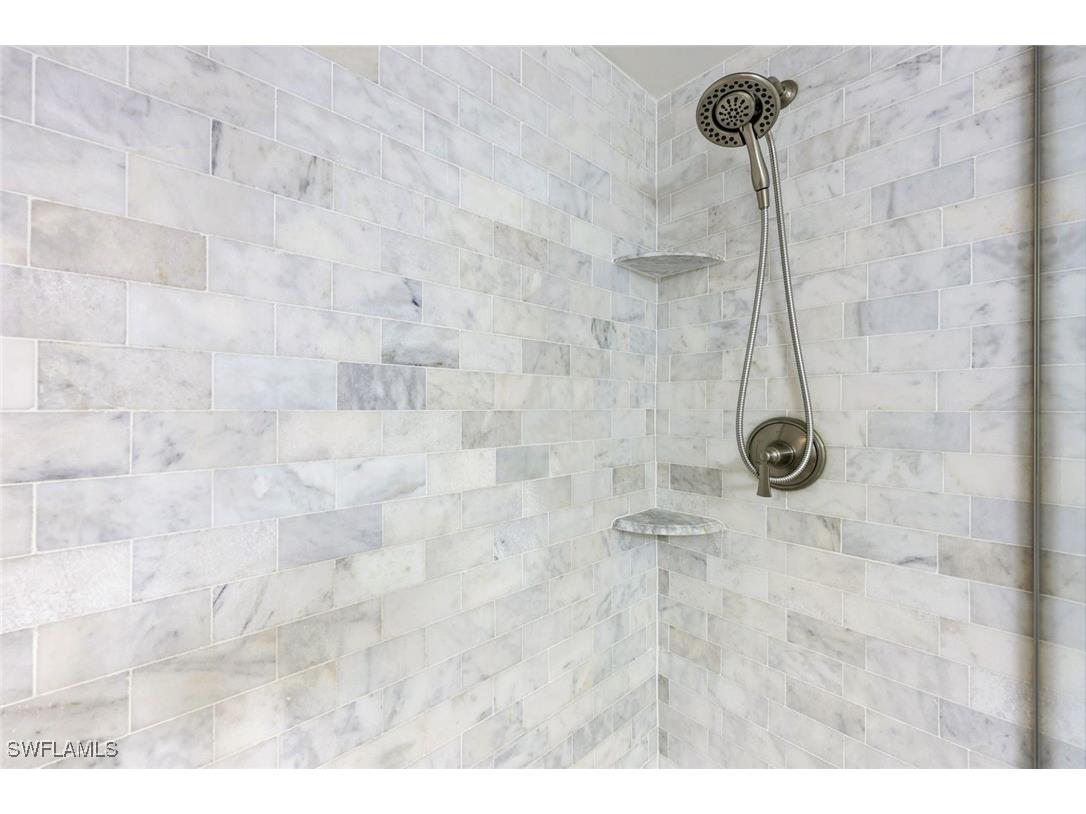 766 Central Avenue #117 Naples FL 34102 225069180 image18