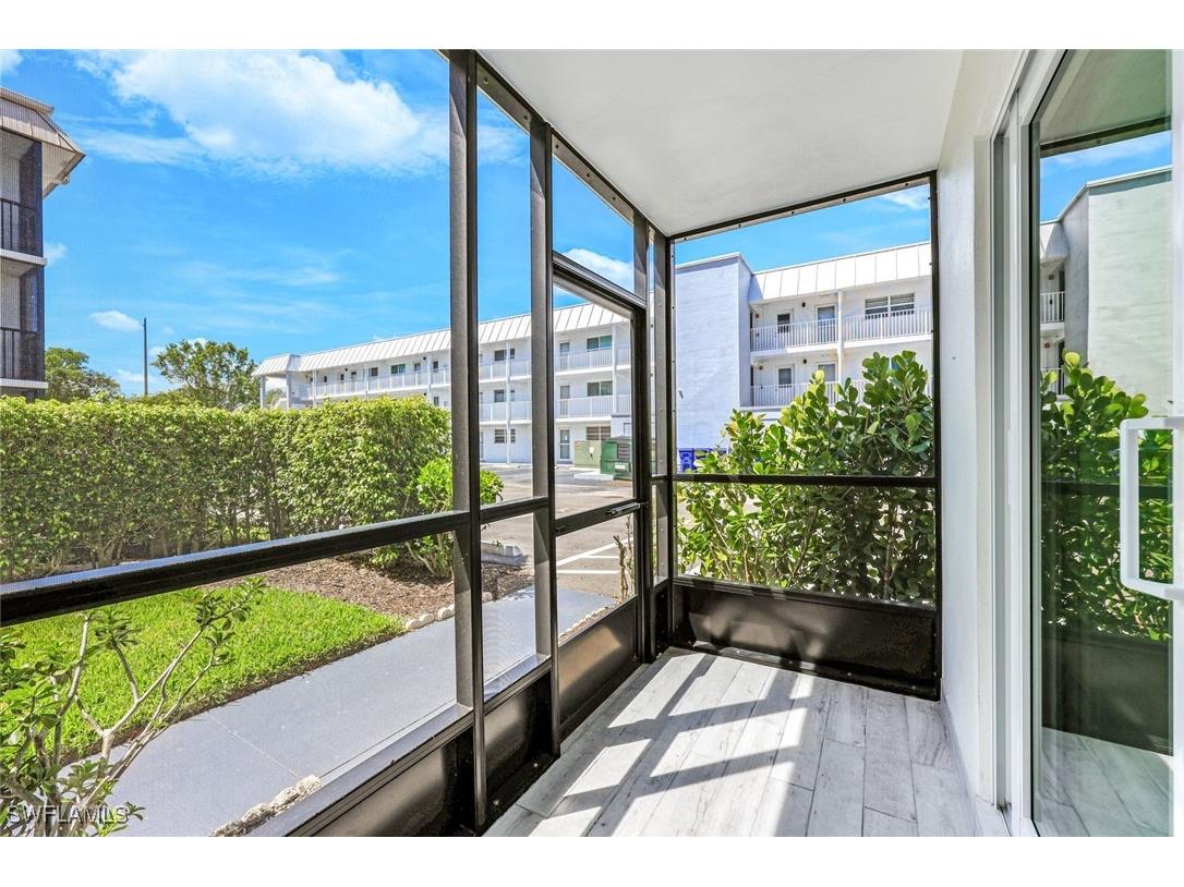 766 Central Avenue #117 Naples FL 34102 225069180 image22