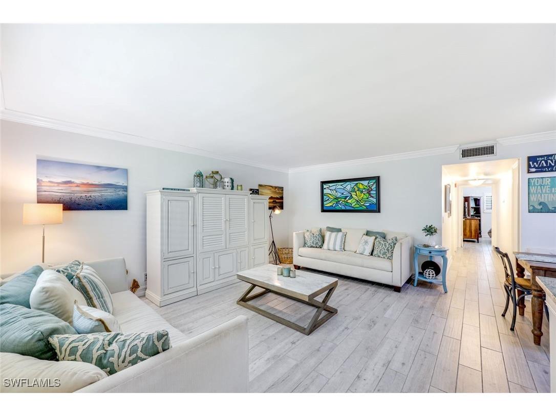 766 Central Avenue #117 Naples FL 34102 225069180 image7
