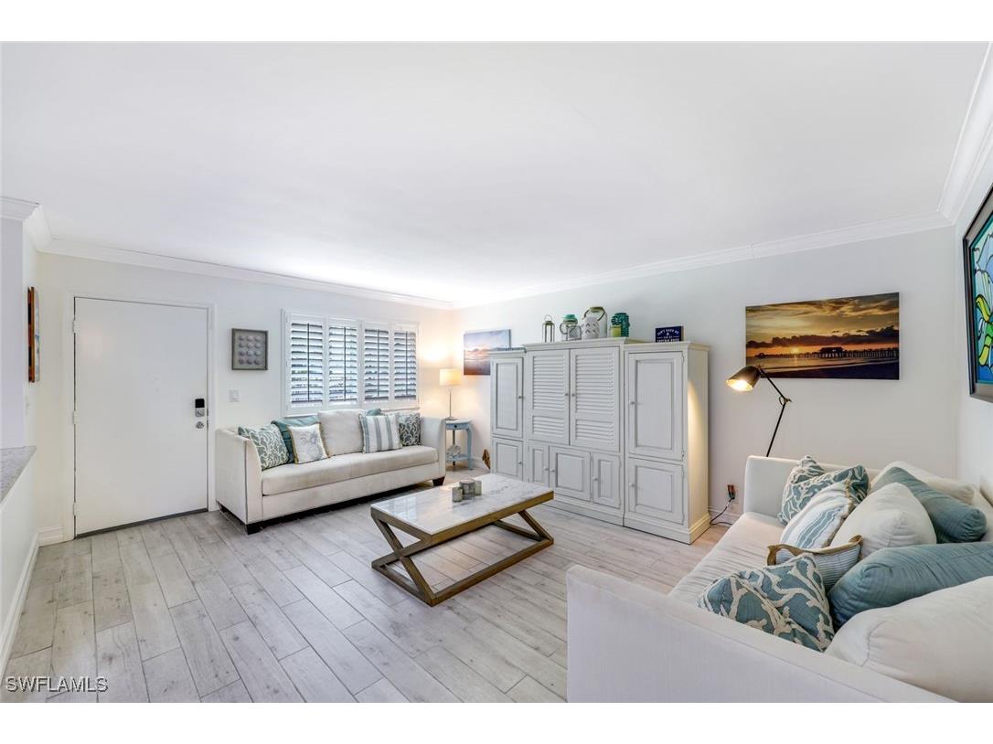 766 Central Avenue #117 Naples FL 34102 225069180 image8