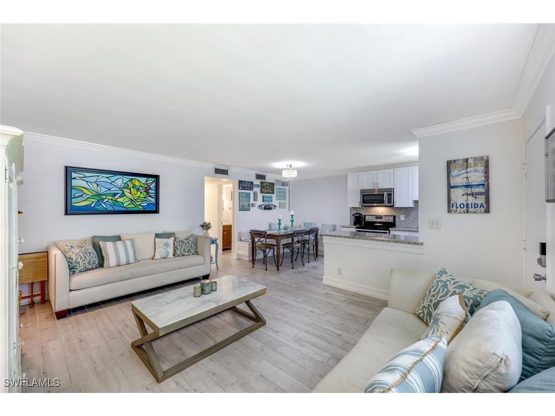 766 Central Avenue #117 Naples FL 34102 225069180 image9