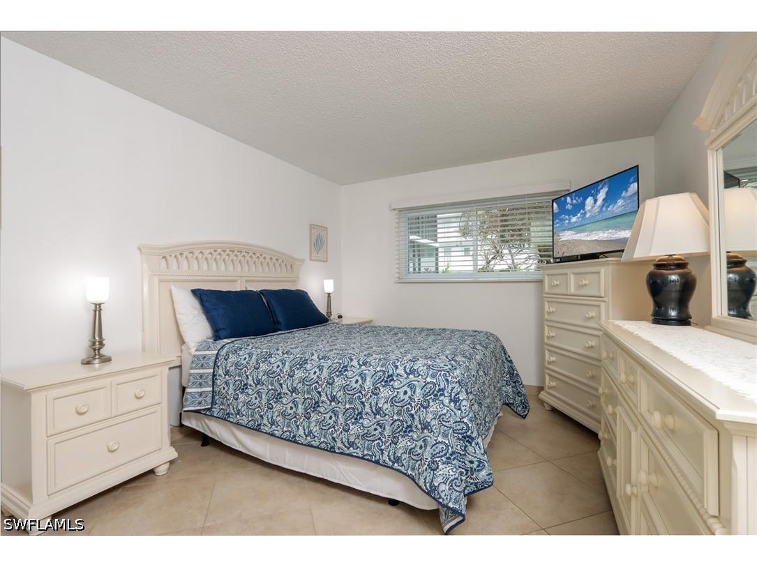 766 Central Avenue #119 Naples FL 34102 226014362 image9