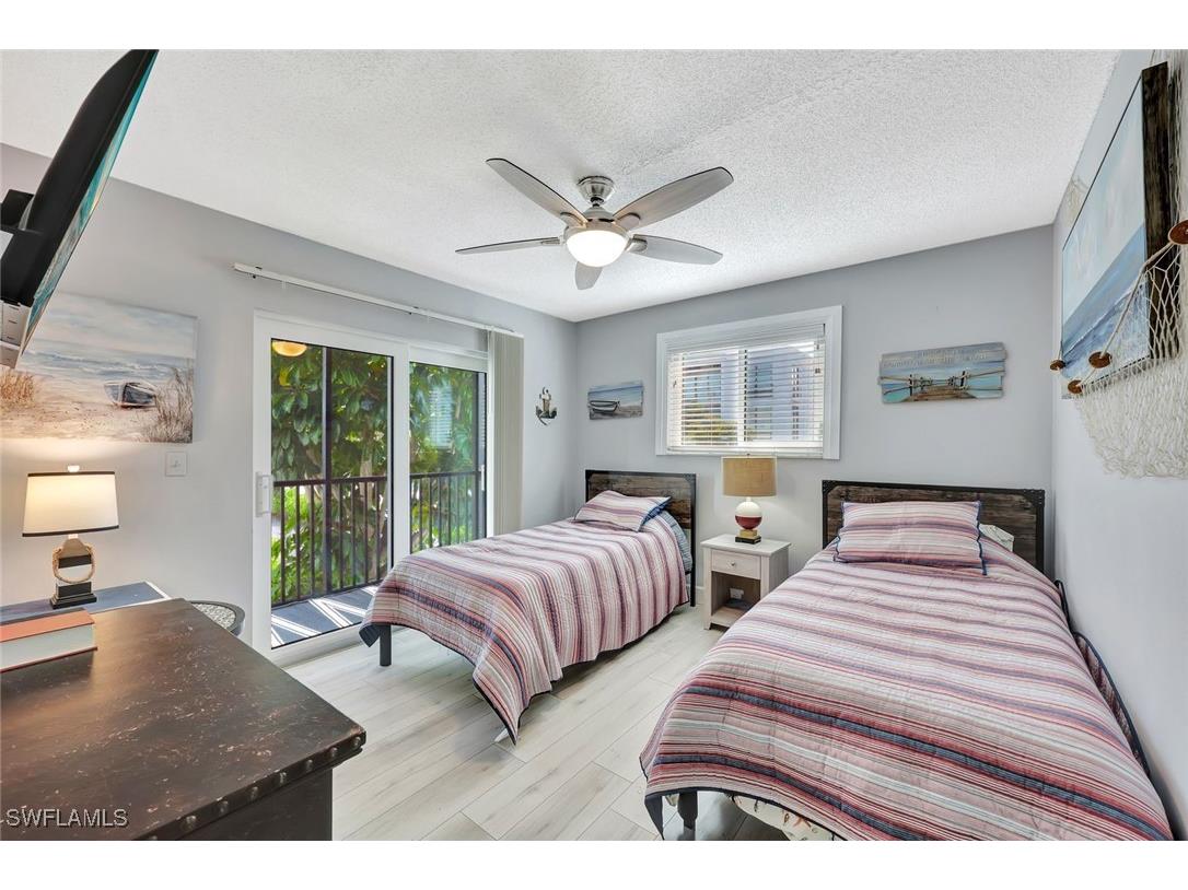766 Central Avenue #207 Naples FL 34102 225055673 image14