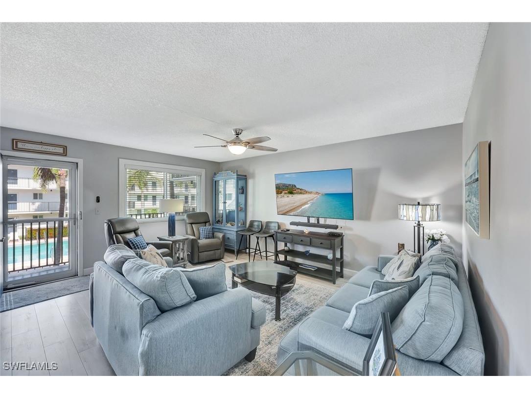 766 Central Avenue #207 Naples FL 34102 225055673 image3