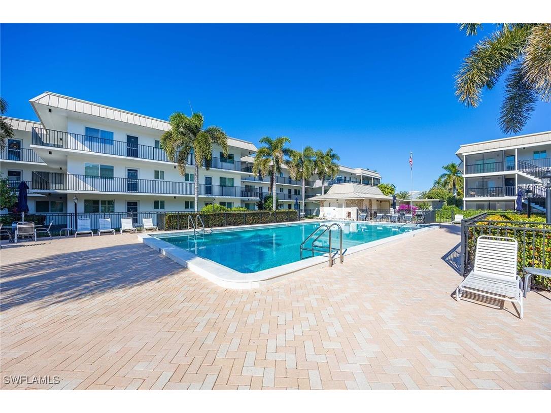 766 Central Avenue #209 Naples FL 34102 226001378 image25