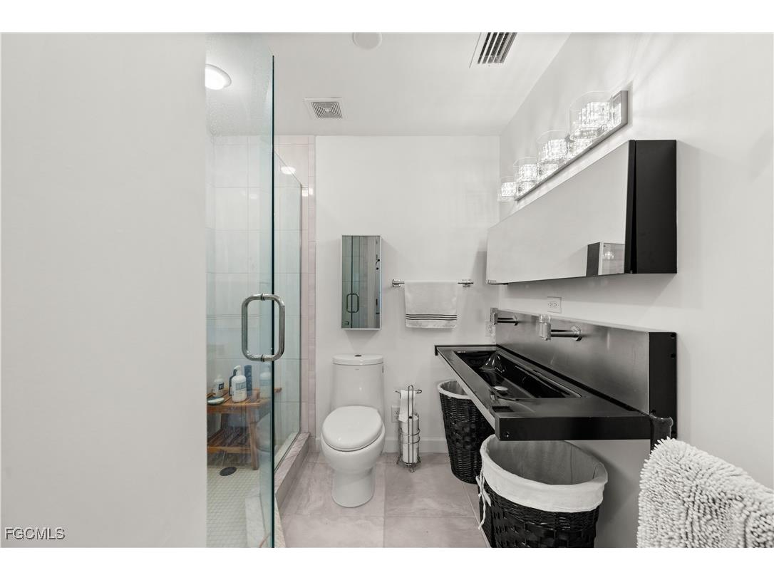 766 Central Avenue #301 Naples FL 34102 2026005785 image16