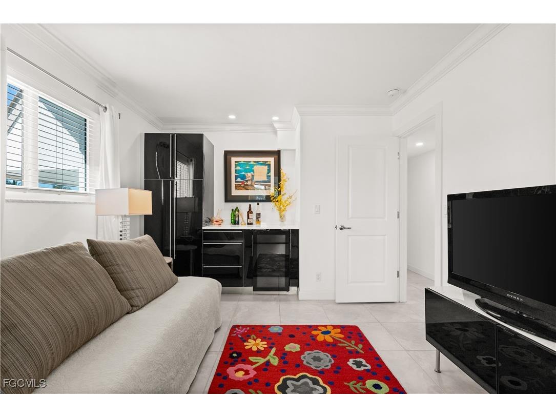 766 Central Avenue #301 Naples FL 34102 2026005785 image22
