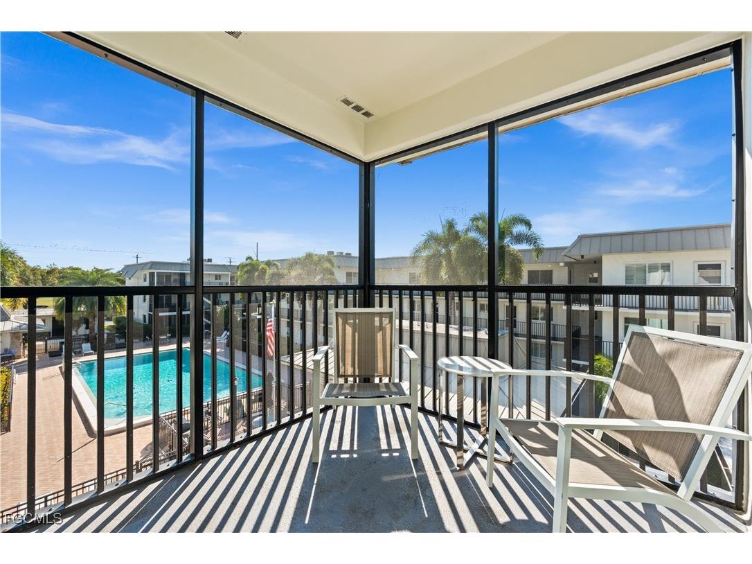 766 Central Avenue #301 Naples FL 34102 2026005785 image25