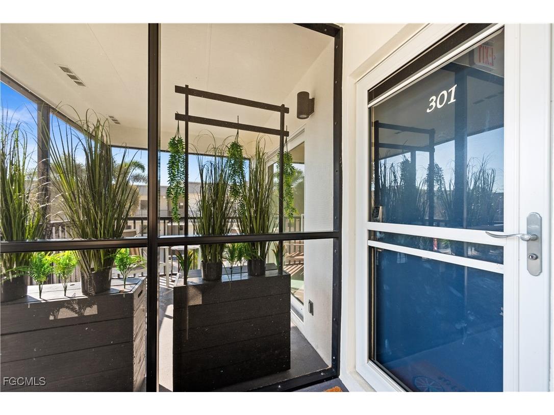 766 Central Avenue #301 Naples FL 34102 2026005785 image26