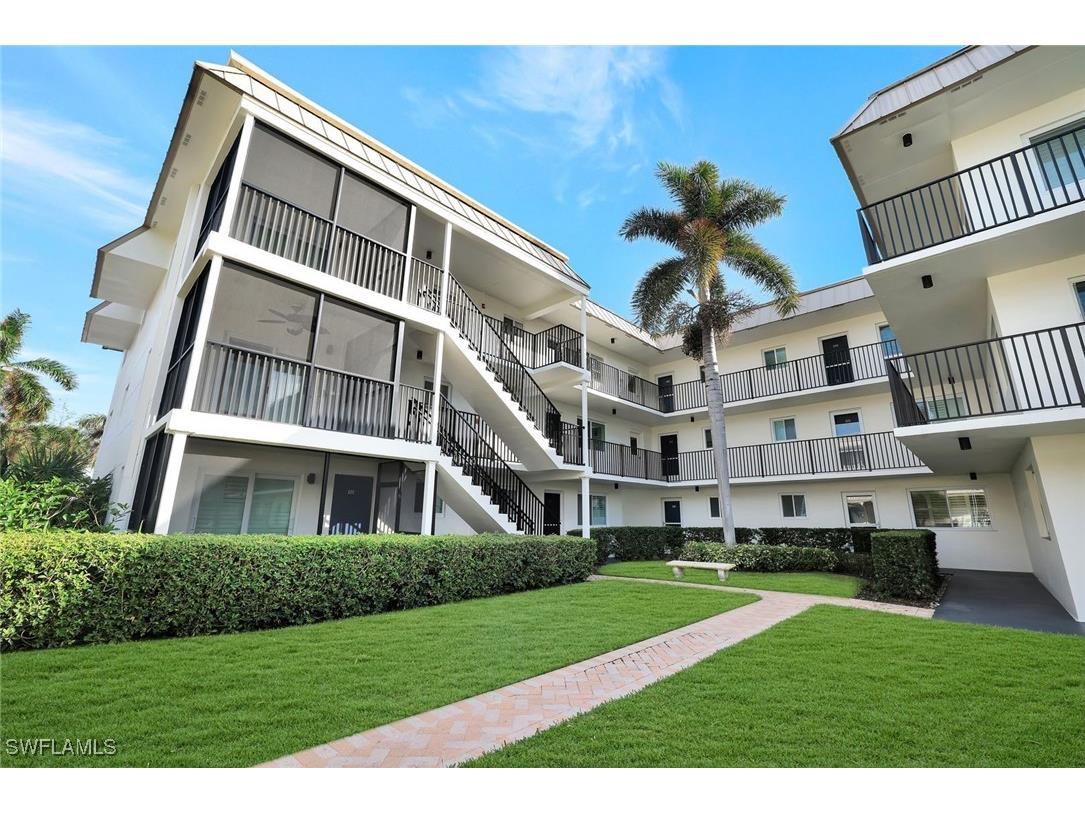 766 Central Avenue #303 Naples FL 34102 225075884 image23