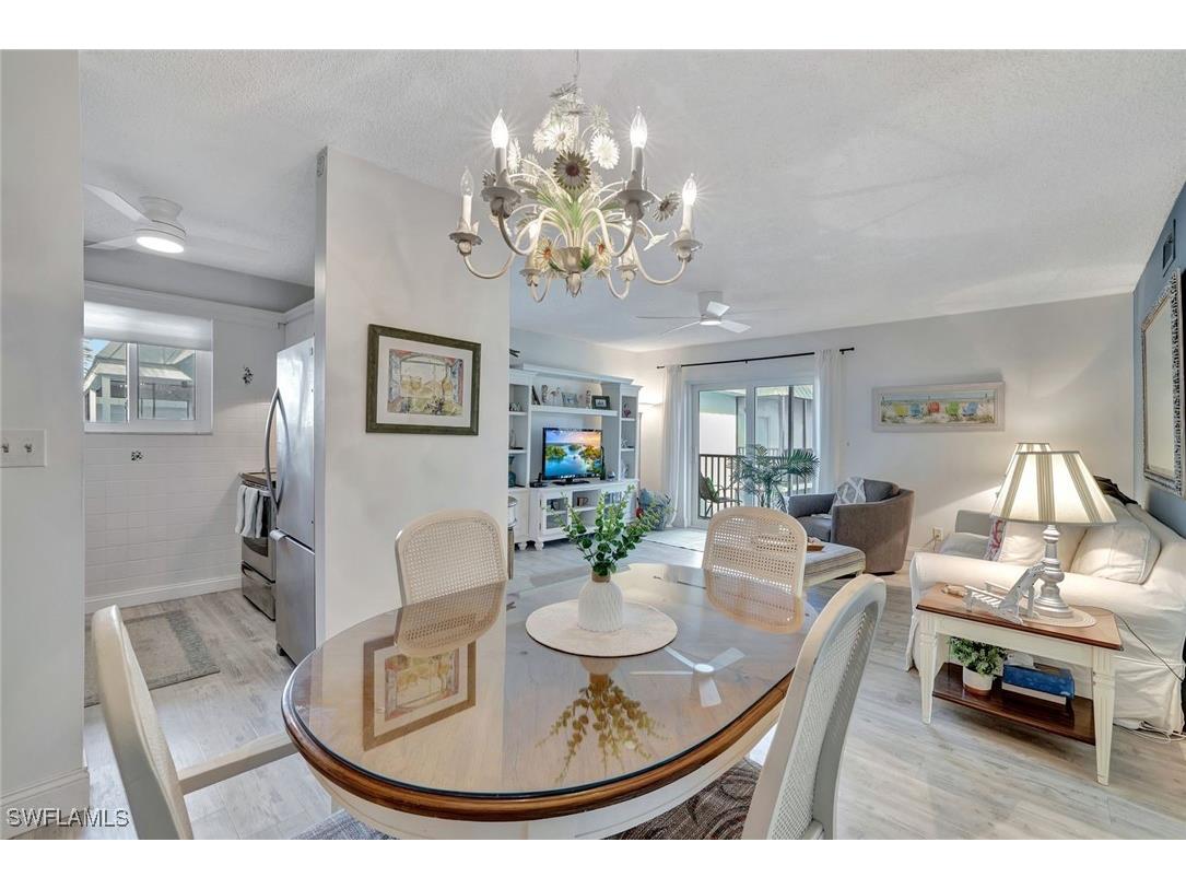 766 Central Avenue #303 Naples FL 34102 225075884 image9