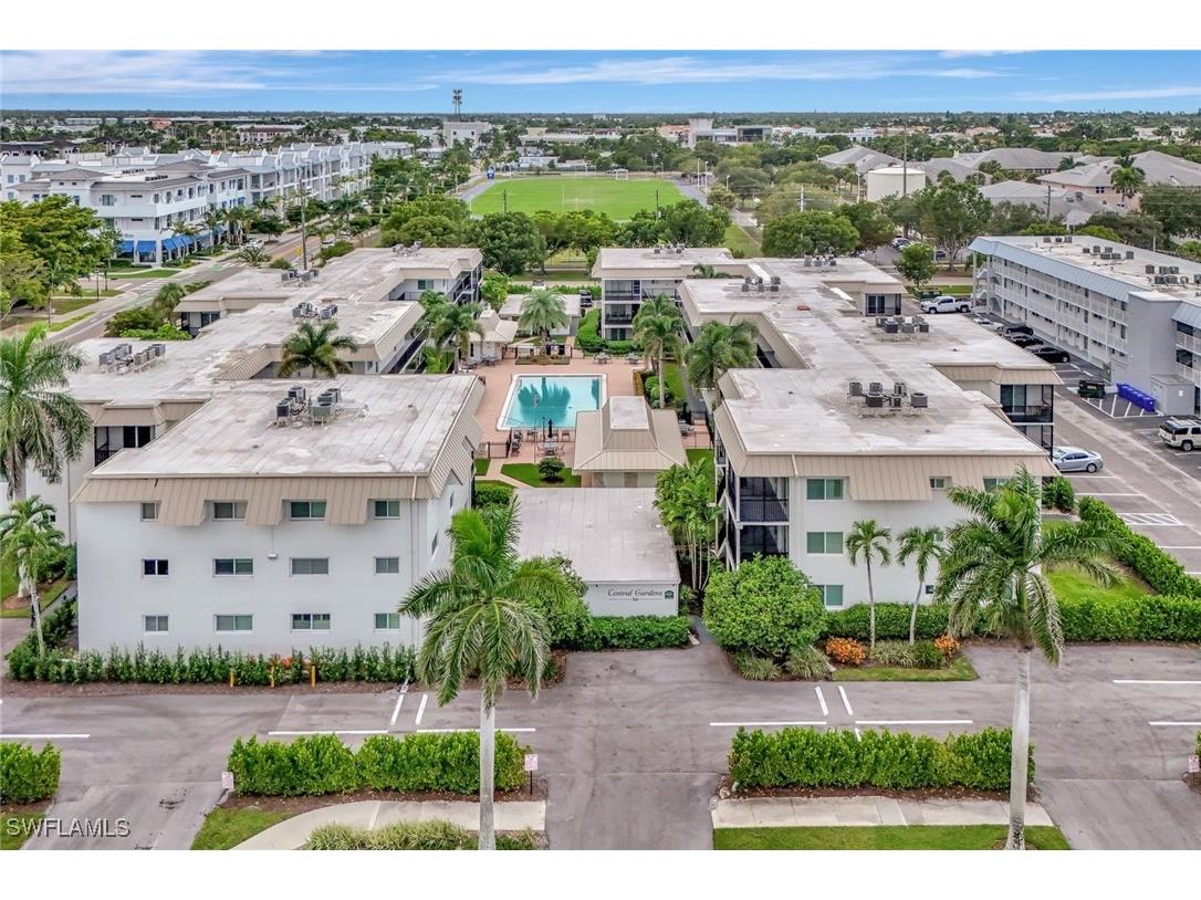 766 Central Avenue #304 Naples FL 34102 225077822 image1