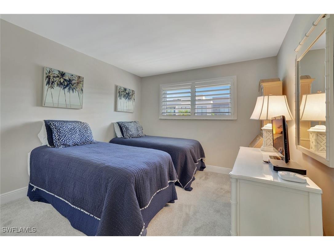 766 Central Avenue #304 Naples FL 34102 225077822 image20