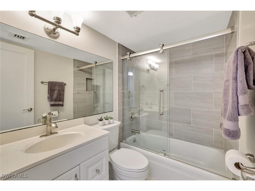 766 Central Avenue #304 Naples FL 34102 225077822 image21