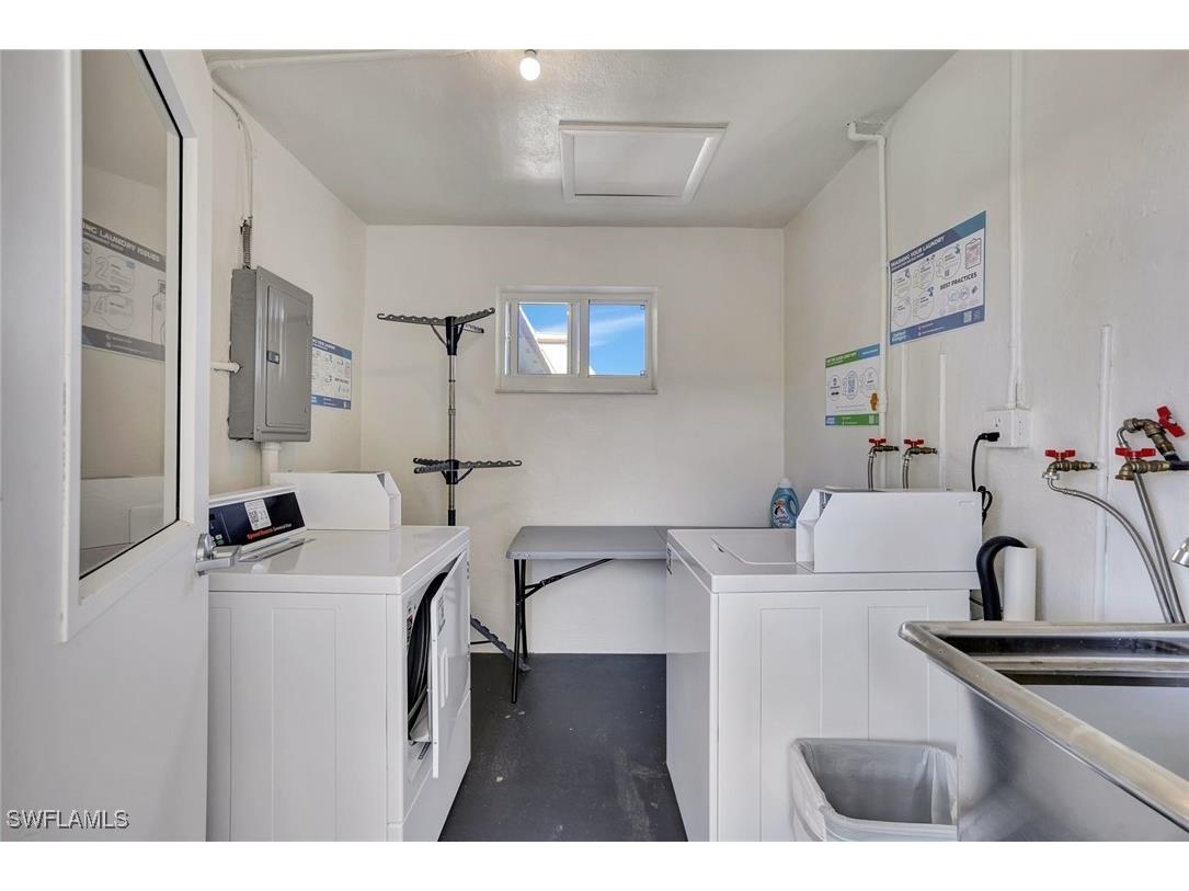 766 Central Avenue #304 Naples FL 34102 225077822 image24