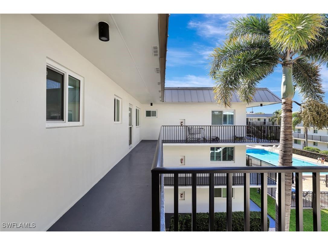 766 Central Avenue #304 Naples FL 34102 225077822 image7