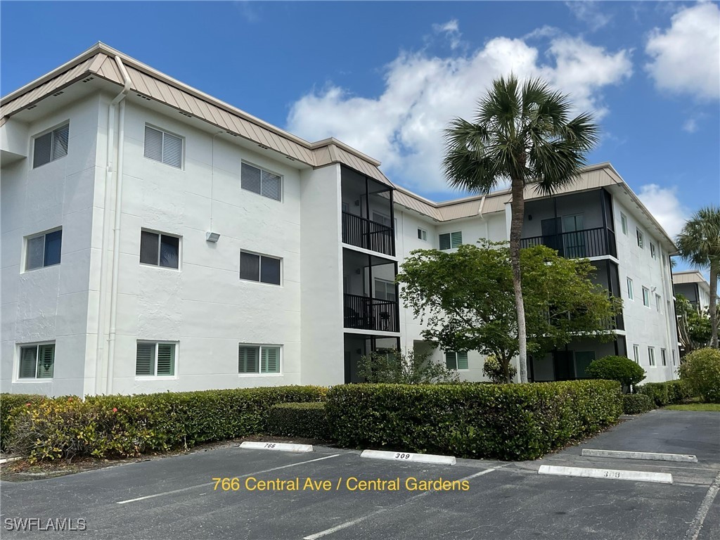 766 Central Avenue #312 Naples FL 34102 225063814 image1